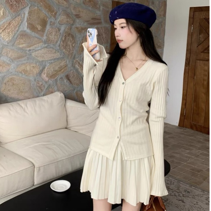 Set 2 món dệt kim Áo cardigan ôm, Chân váy ly len Hàng Quảng Châu 8887 .