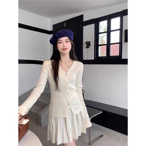 Set 2 món dệt kim Áo cardigan ôm, Chân váy ly len Hàng Quảng Châu 8887 .
