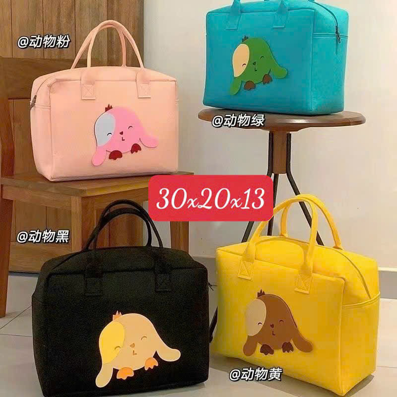 Túi Du Lịch Bằng Vải Nỉ Nhẹ Mềm Mại In Họa Tiết Hoạt Hình Phong Cách Hàn Quốc