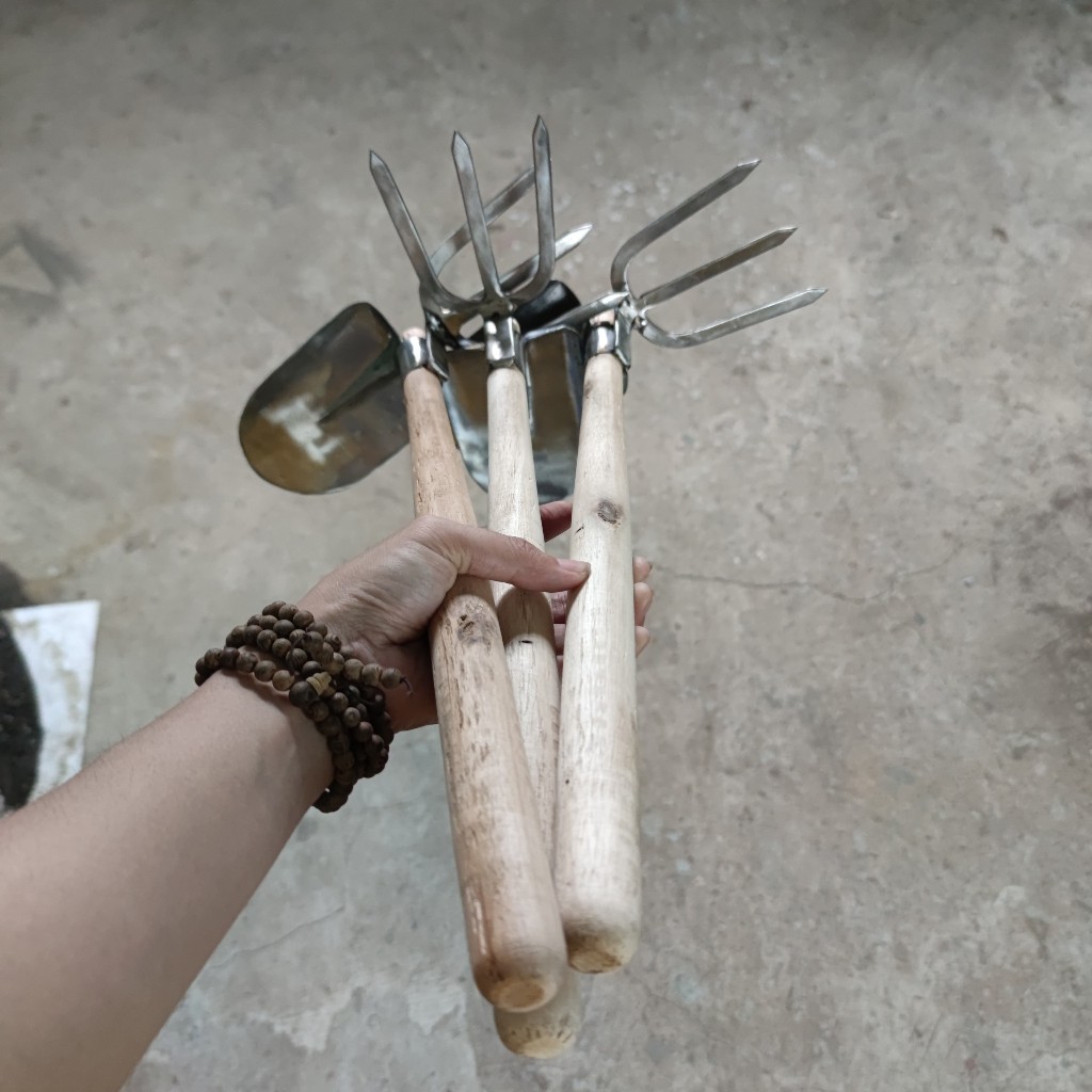 Cuốc cào 2 đầu inox 430 hàng dày chắc làm vườn 2 trong 1 mạnh mẽ cả ...