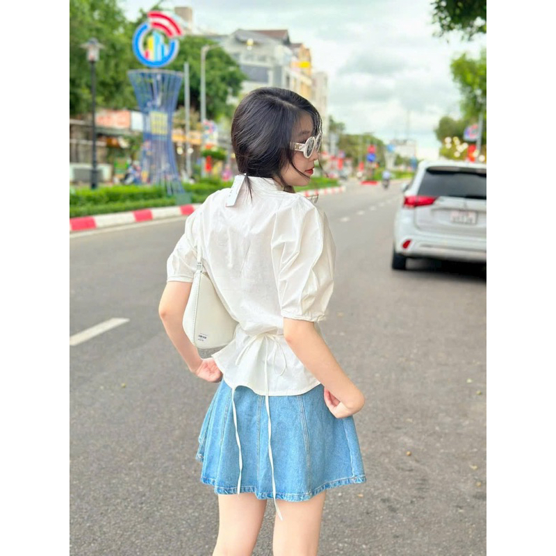 SET SƠ MI TRẮNG CỔ TRỤ + CHÂN VÁY JEAN XOÈ