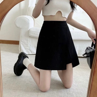 Quần Giả Váy Chữ A xẻ tà tôn dáng cự đỉnh, chất liệu Umi mềm mại 2 màu Trắng Đen