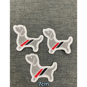 patch vải ủi nhiệt thêu hình thời trang chú chó xám cao cấpp
