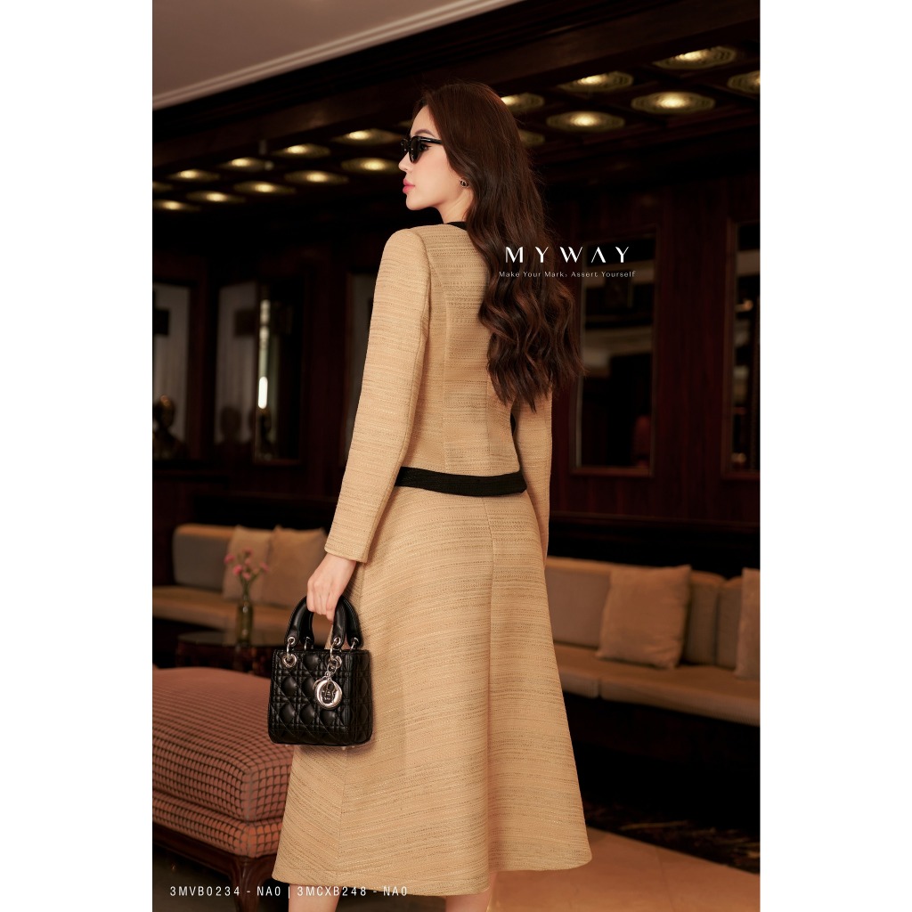 Ảnh Sét Áo Vest Chân Váy Dạ Tweed Nữ MY WAY Dáng Ngắn Sang Trọng 3MVB0234 - 3MCXB248 NA0 DB 3