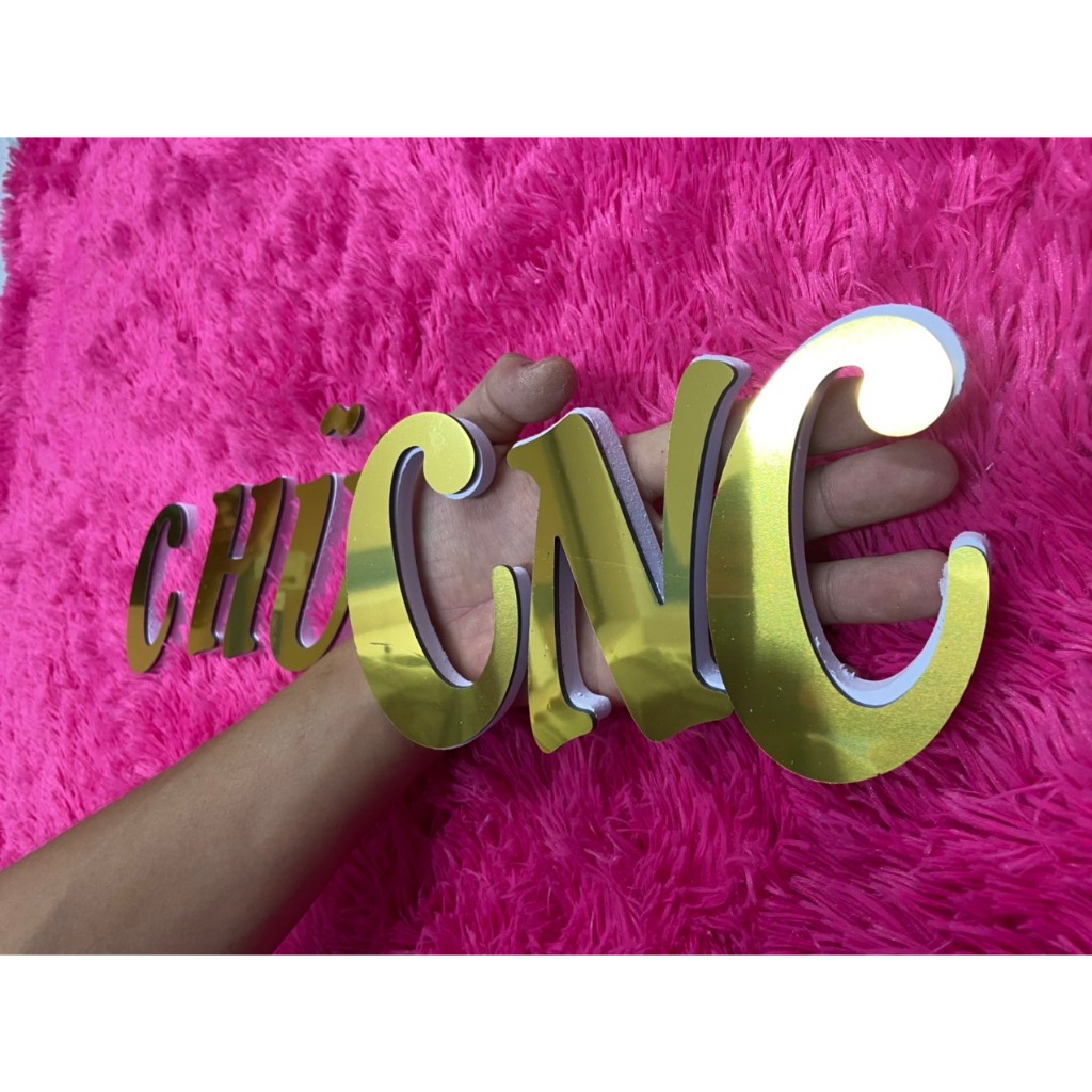 Chữ Vàng Gương nghiêng cách điệu cao 15cm dày 3mm dán tường, dán biển quảng cáo, dán biển số xe ô tô