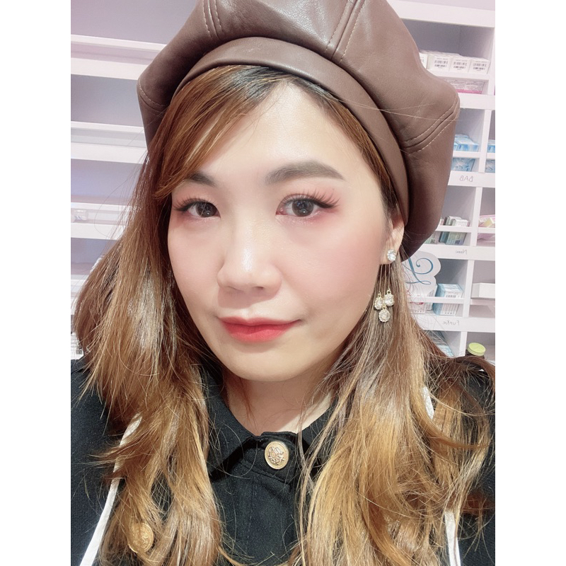 Lens y tế cấp ẩm Delwyn Brown dành cho mắt nhạy cảm Hàn Quốc Eyeblink