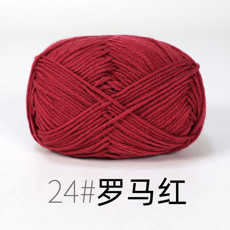 24. Đỏ thẫm