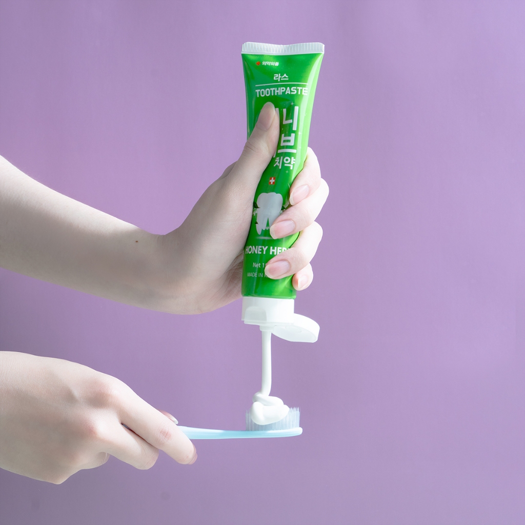 Kem đánh răng Hàn Quốc LATH HONEY HERB TOOTHPASTE SET 5 CÂY 150g x 5