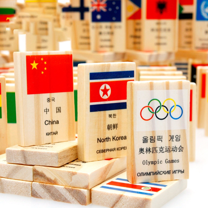 Bộ 100 thẻ Domino quốc kỳ các quốc gia trên thế giới.