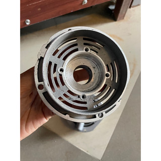 Nắp chụp động cơ máy soi - phay gỗ Makita 3600 bằng nhôm