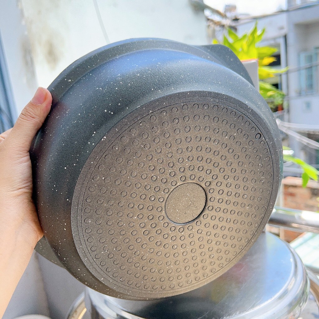 Nồi đúc CLASSIC HỢP KIM NHÔM VÂN ĐÁ NẮP KÍNH ĐẤY TỪ  dùng được mọi loại bếp - Nôi TICOOK