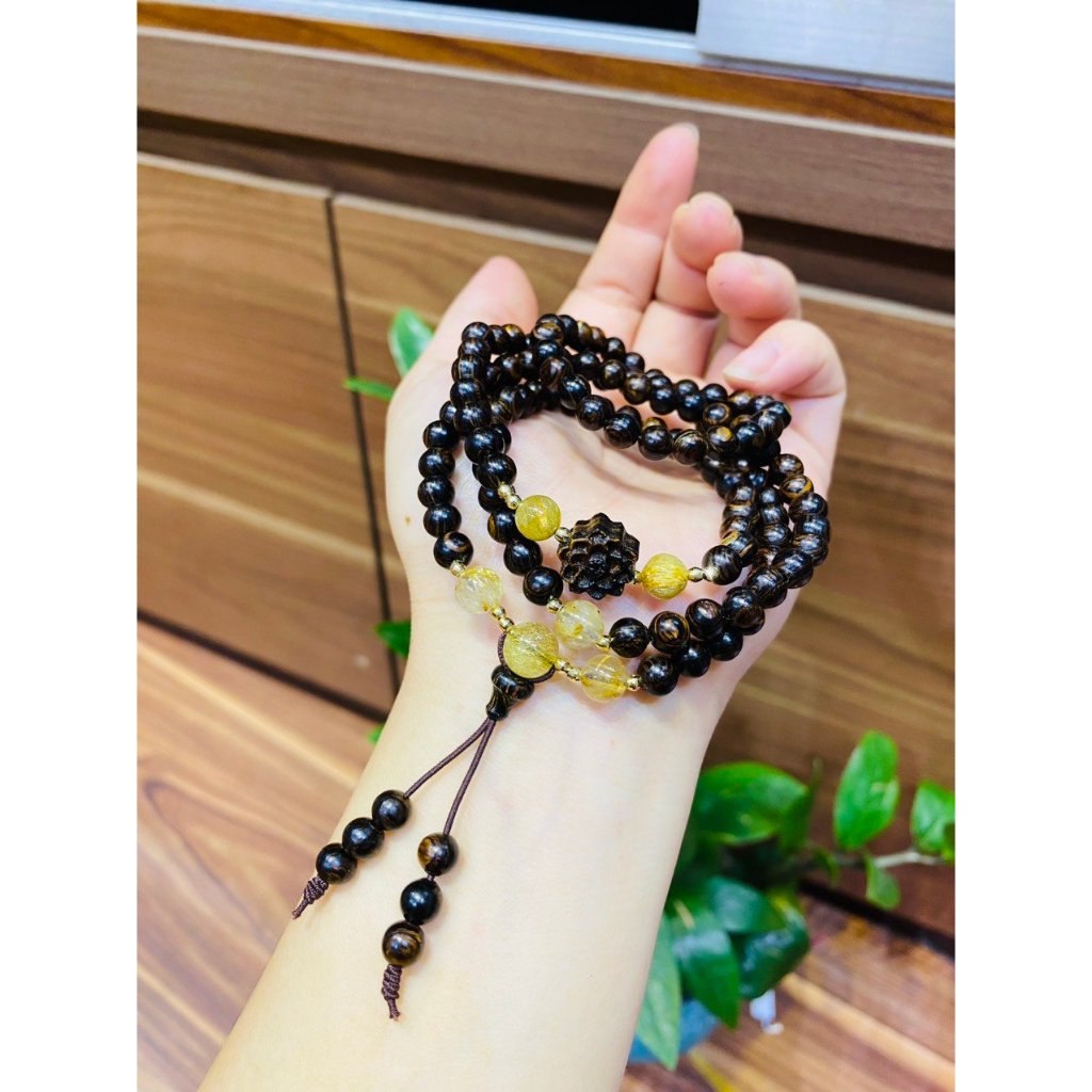Vòng tay chuỗi hạt bằng trầm hương sánh chìm thật 6mm 108 hạt mix charm đá thạch anh- Nam nữ-An yên may mắn và Bình an