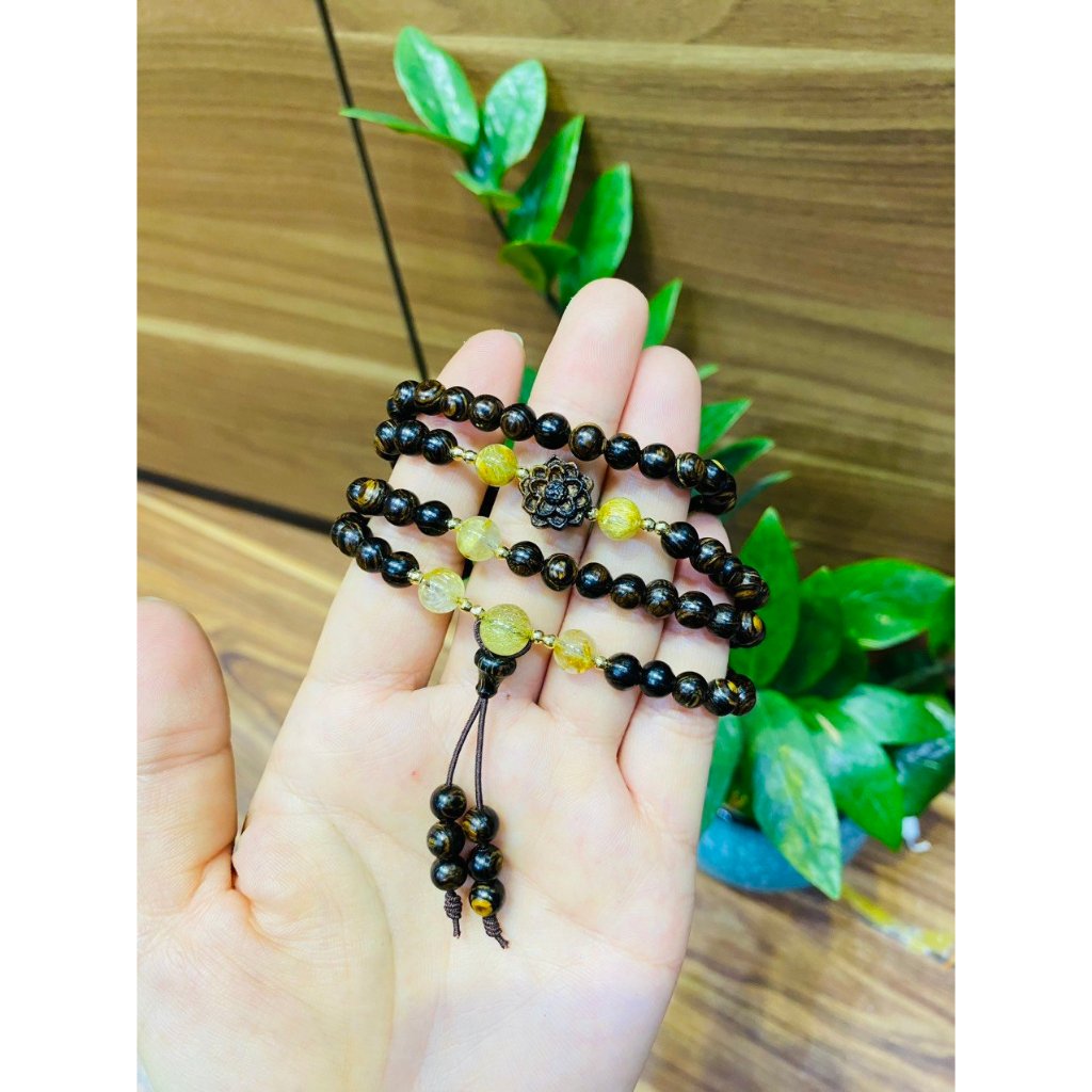 Vòng tay chuỗi hạt bằng trầm hương sánh chìm thật 6mm 108 hạt mix charm đá thạch anh- Nam nữ-An yên may mắn và Bình an
