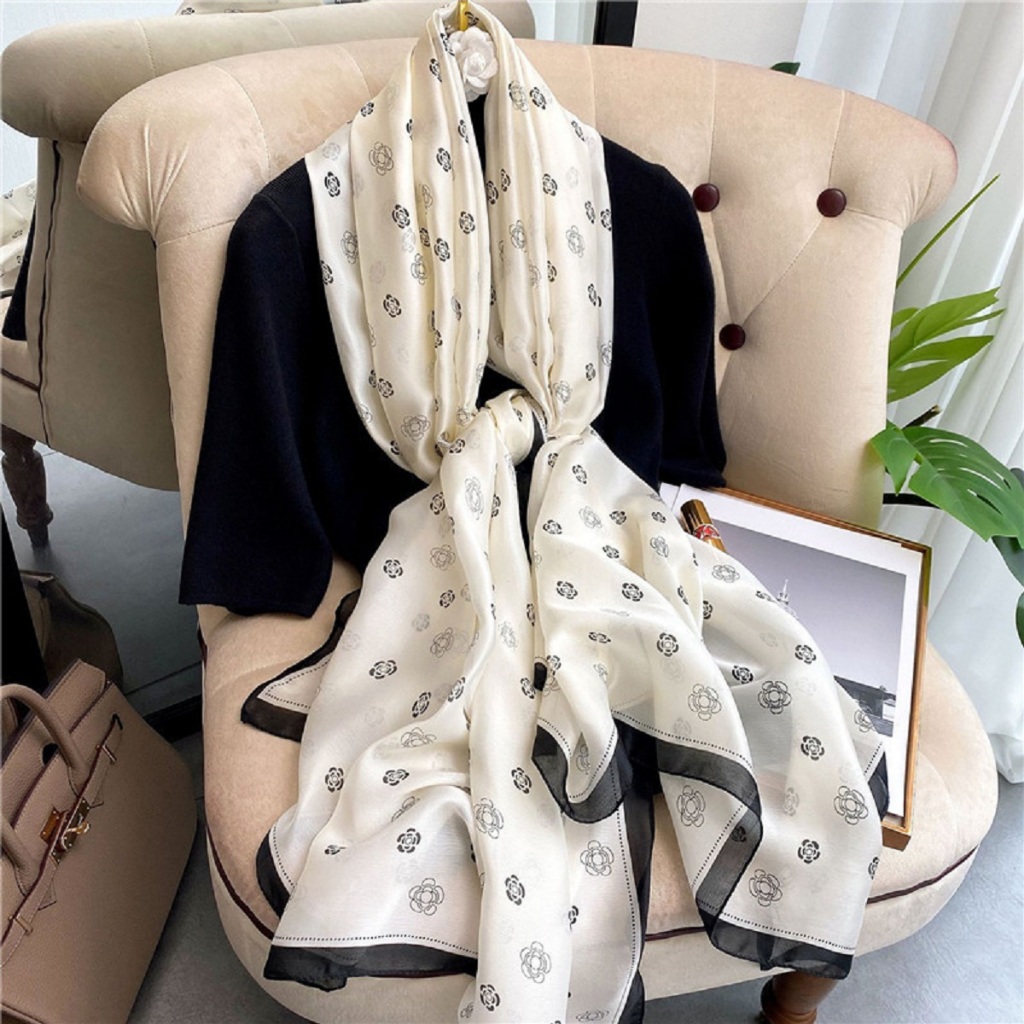 (MUA 1 KHĂN TẶNG 1 HỘP ĐỰNG KHĂN) khăn choàng lụa khổ lớn kích thước 90*1800cm, họa tiết hoa mẫu đơn, hoa mộc