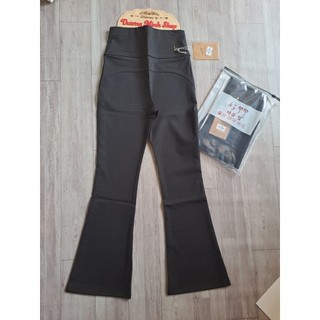 Quần legging ống loe cạp cao 10cm tôn dáng, gọn bụng – Chất vải mì Hàn cao cấp, co giãn tốt, thoải mái vận động