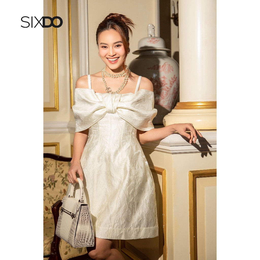 Đầm gấm kem trễ vai dáng xòe SIXDO Cream Off-shoulder Mini Brocade Dress