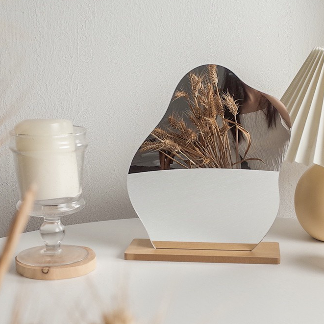 Gương để bàn trang điểm đế gỗ hình đám mây - Gương decor cao cấp NHUYDECOR