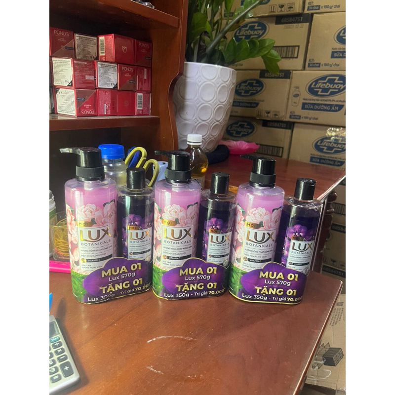 SỮA TẮM LUX TRẮNG DA 570g  tặng chai 350gr