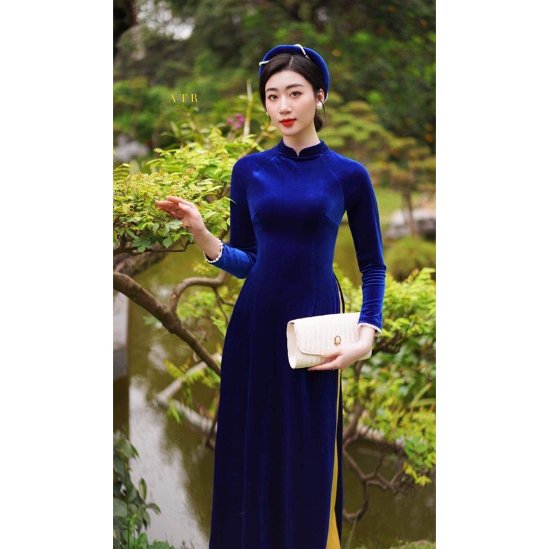 áo dài nhung sang trọng quý phái