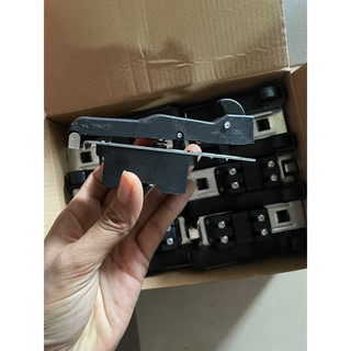 Công tắc máy mài ASM180A DSM180A ASM230A - Công tắc mài 180 hitachi