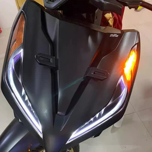 Demi [V3] dán đèn xe Vario đời 2018 đến 2023. Decal cao cấp chống nước, không bay màu