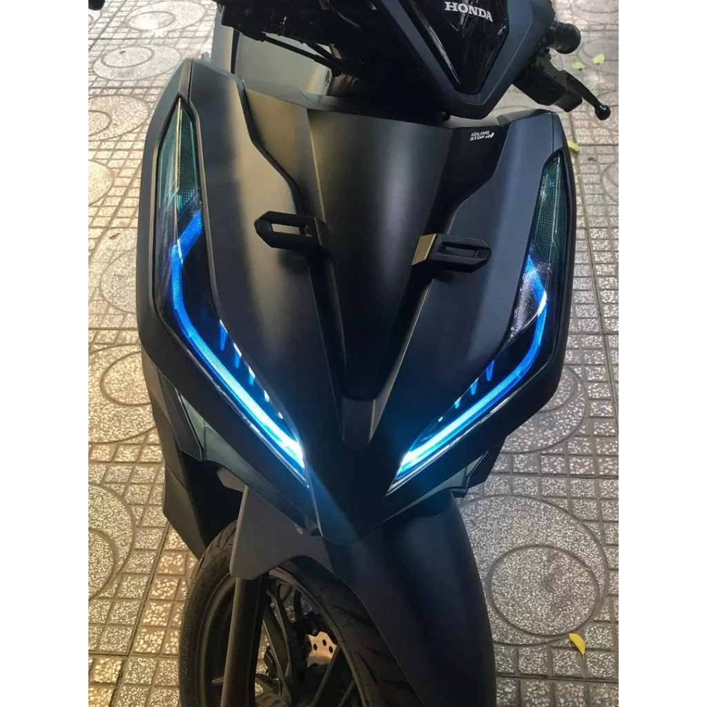 Demi [V4] dán đèn xe Vario đời 2018 đến 2023. Decal cao cấp chống nước, không bay màu