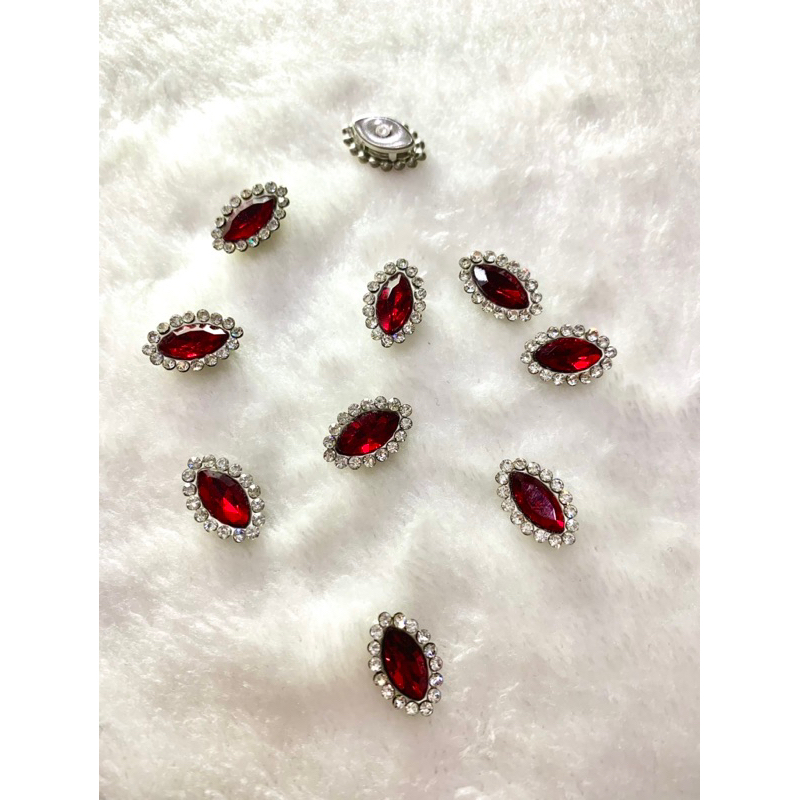20 viên đá thoi viền xoàn kích thước 10x15mm trang trí áo dài làm đồ thủ công