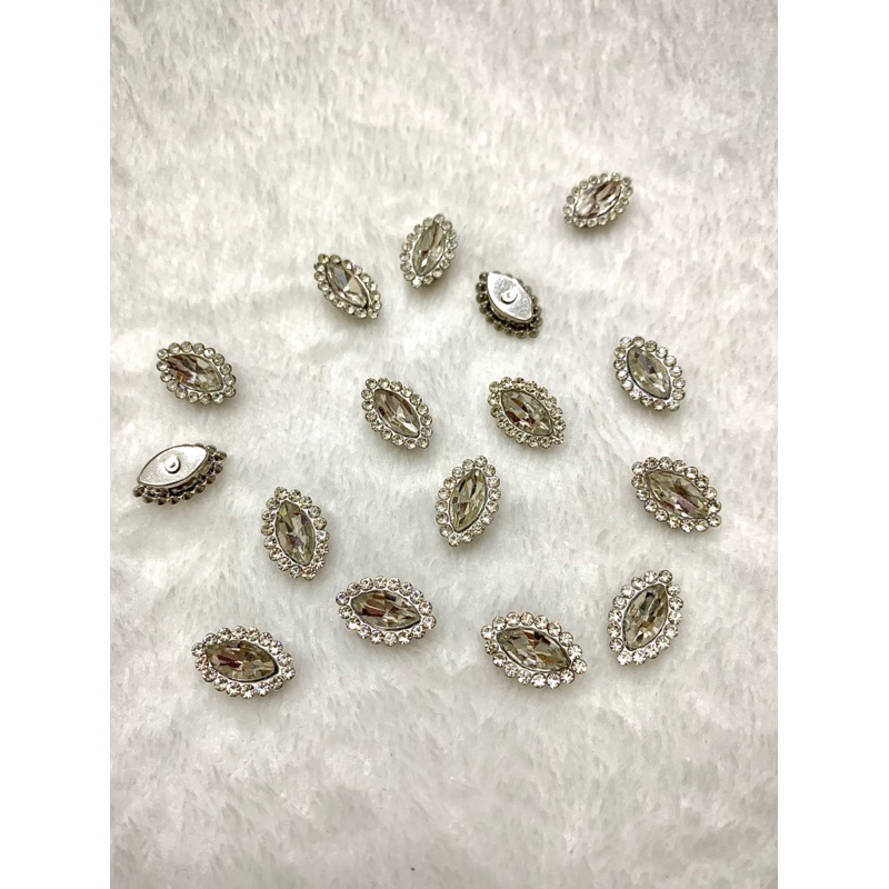 20 viên đá thoi viền xoàn kích thước 10x15mm trang trí áo dài làm đồ thủ công