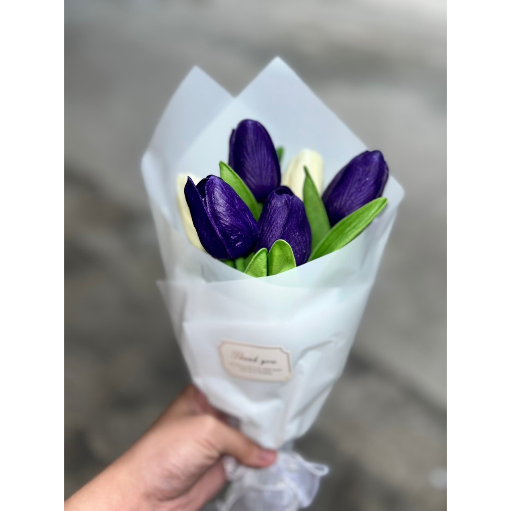 Bó 6 Bông tulip hoa sáp thơm tuylip nhiều màu có túi và có đèn cao cấp lưu hương lâu bền phù hợp làm quà tặng và decor