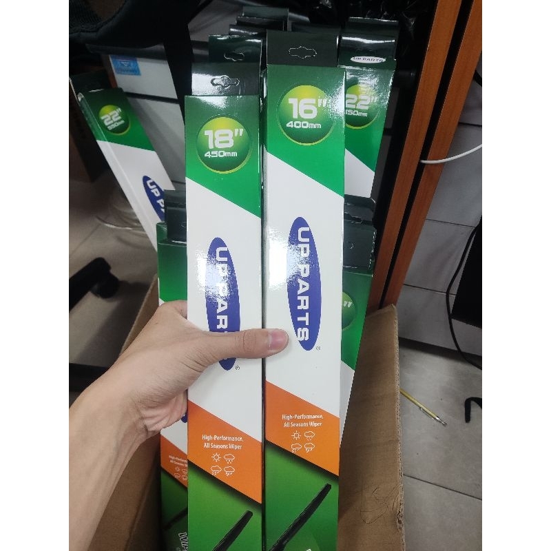 Gạt mưa ô tô ba khúc UP PARTS