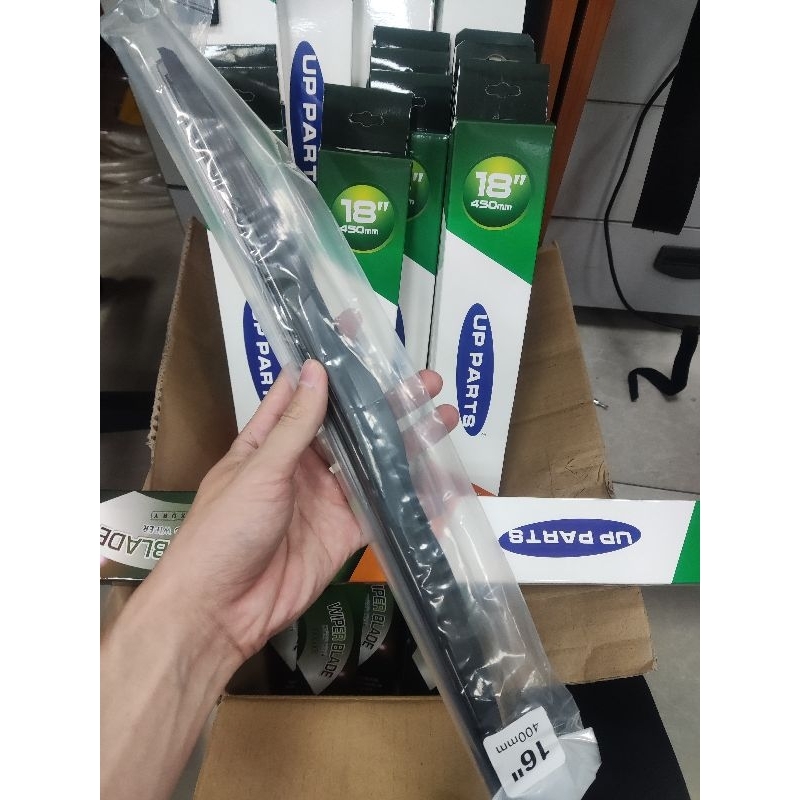 Gạt mưa ô tô ba khúc UP PARTS