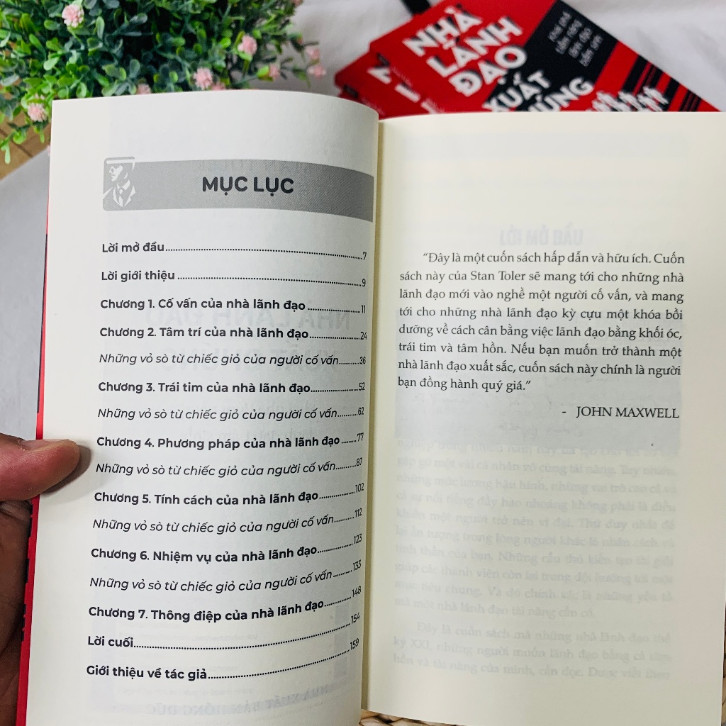 Sách Nhà Lãnh Đạo Xuất Chúng: Khai Phá Tiềm Năng Lãnh Đạo Bẩm Sinh - Bizbooks