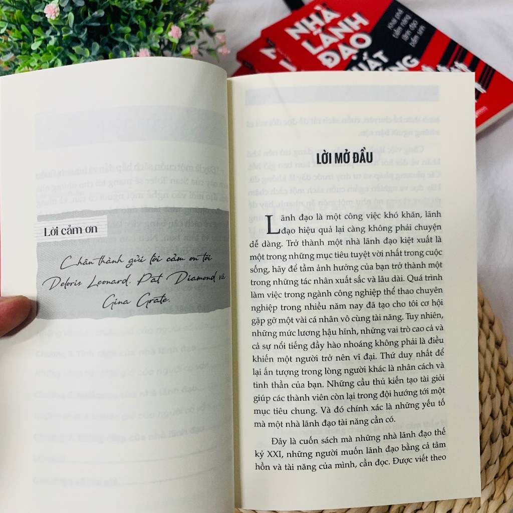 Sách Nhà Lãnh Đạo Xuất Chúng: Khai Phá Tiềm Năng Lãnh Đạo Bẩm Sinh - Bizbooks