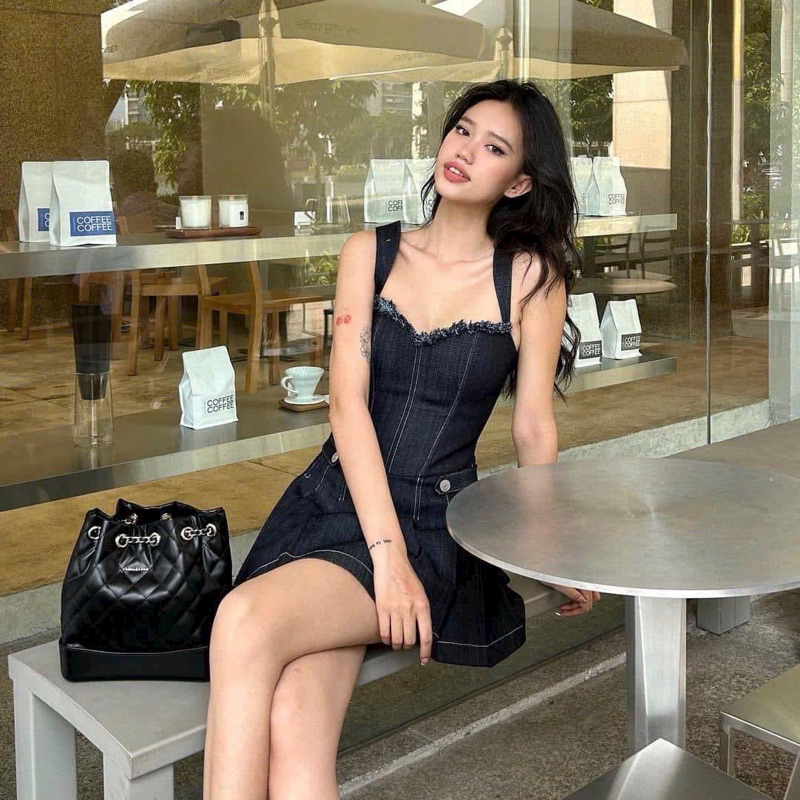 Ảnh Đầm dự tiệc thương hiệu Đầm Váy Mina hai dây bản to dáng xoè xếp ly chất Jeans cao cấp quyến rũ trẻ trung MN245 3