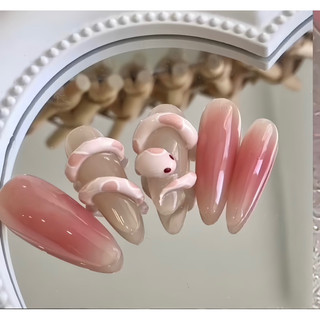 Mẫu nailbox nặn gel rắn theo yêu cầu khách