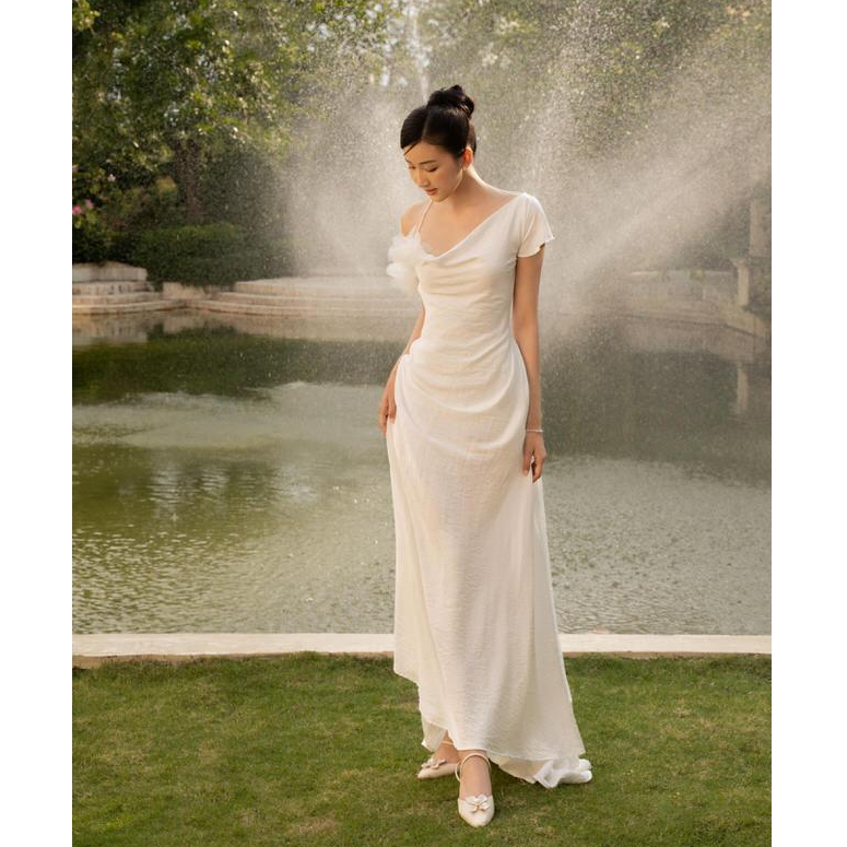 Đầm Juliet dài dạ hội kết hoa voan