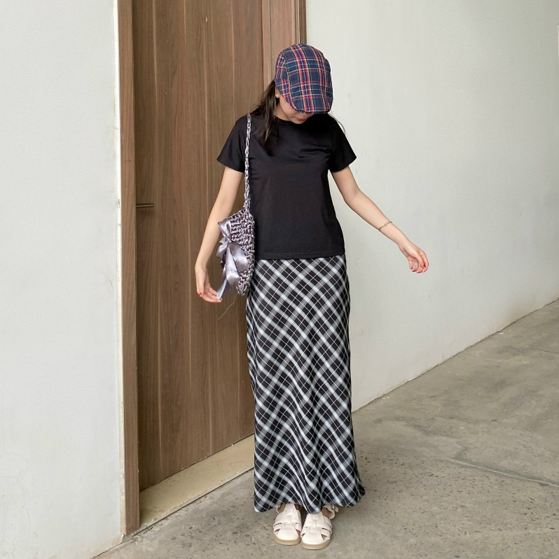 [Freeship] Chân Váy Clara Màu Đen Caro Trắng Nữ Tính Tặng Scrunchies