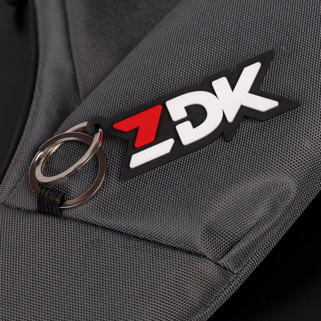 Móc khóa cao su ZDK dẻo mềm mại, logo in nổi độc đáo