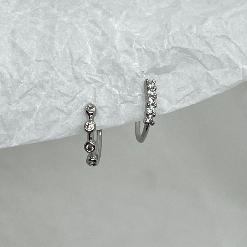 Khuyên Vòng Mini Chốt Ngang • Lamontshop | Shopee Việt Nam
