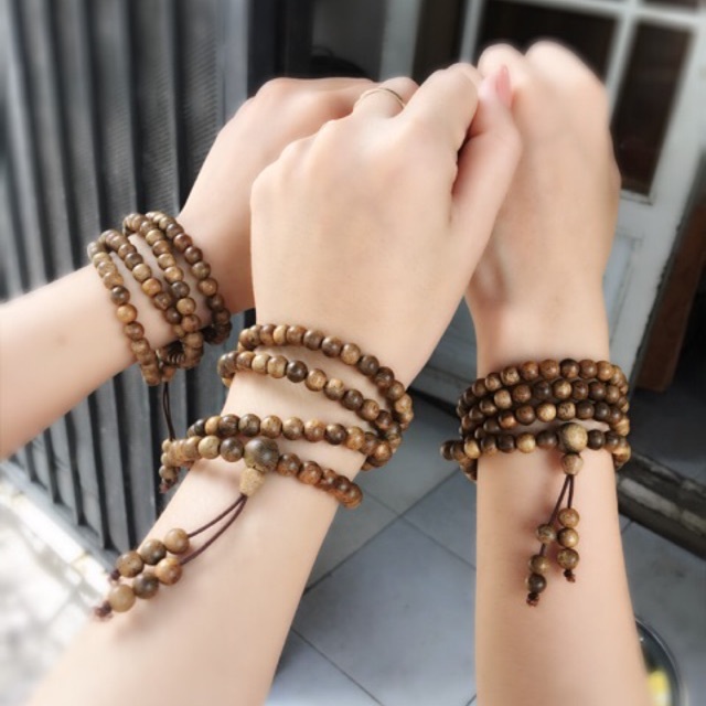 Ảnh Vòng tay trầm hương chuỗi tràng 108 hạt - Trầm Hương Quảng Ngãi 1