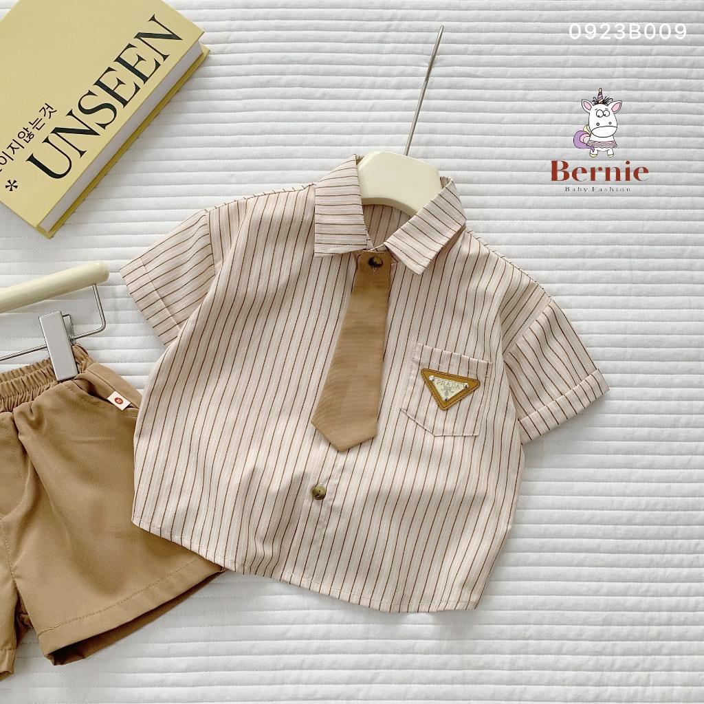 Bộ sơ mi kẻ nâu đính tag kèm cavat cá tính cho bé trai, set sơ mi cộc tay bé trai phong cách Hàn Quốc Bernie
