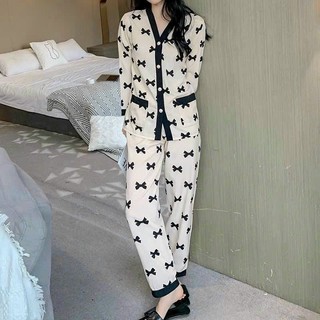 B11 Bộ Đồ Ngủ Nữ Dài Tay Thu Đông Cổ Chữ V,Chất Cotton Lụa Mềm Mại,Thoải Mái Phương Linh Underwear