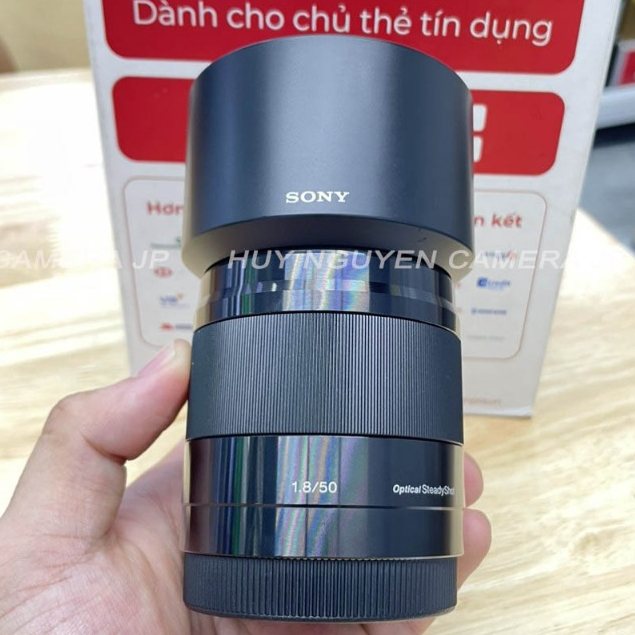 Objectifs Sony f/1, 8 pour appareil photo et caméscope