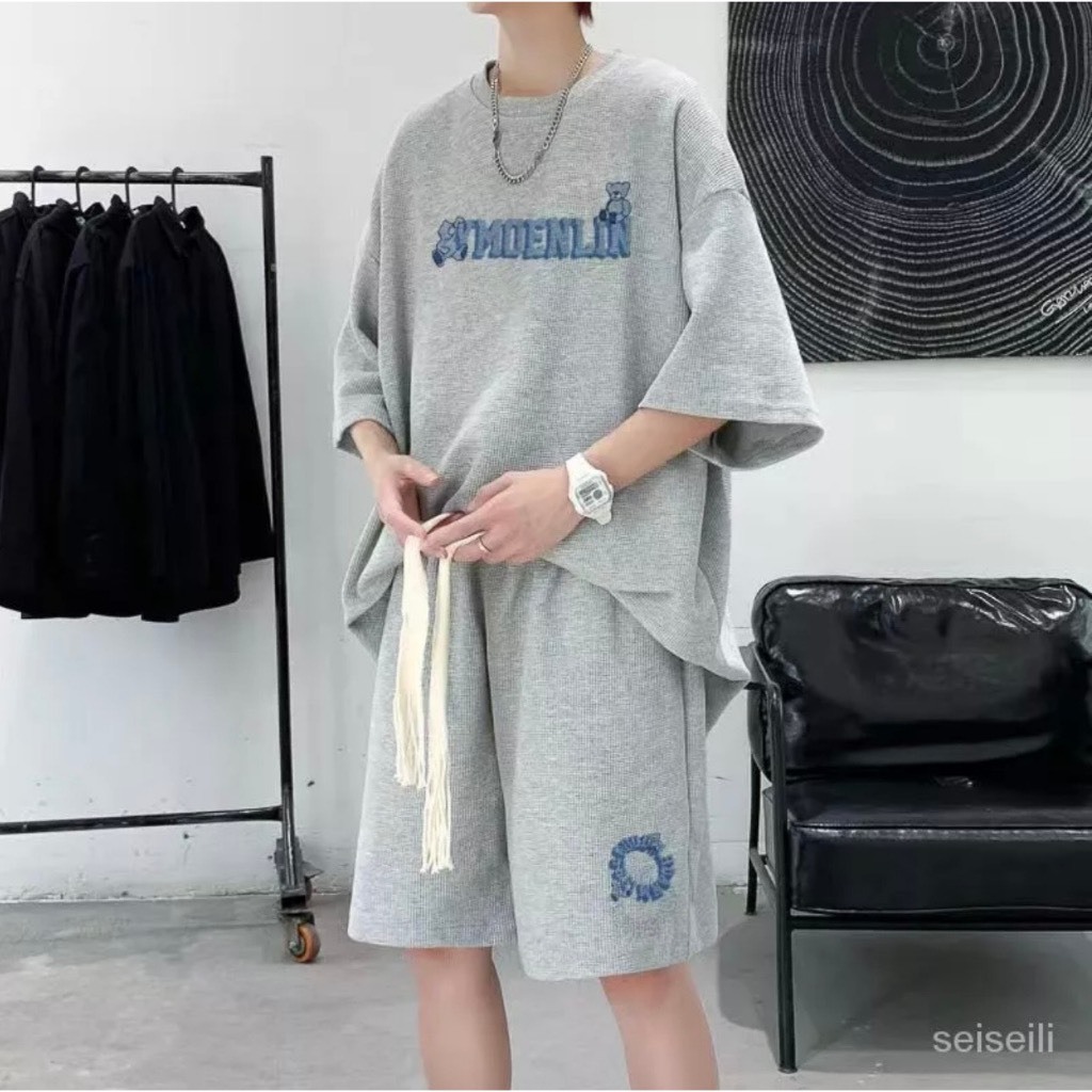 Bộ Phông Hè Thể Thao Cổ Tròn Phối Hoạ Tiết MOENLIN Cá Tính Sành Điệu, Chất Liệu Cotton Mềm Mịn Thấm Hút Mồ Hôi Cực Tốt