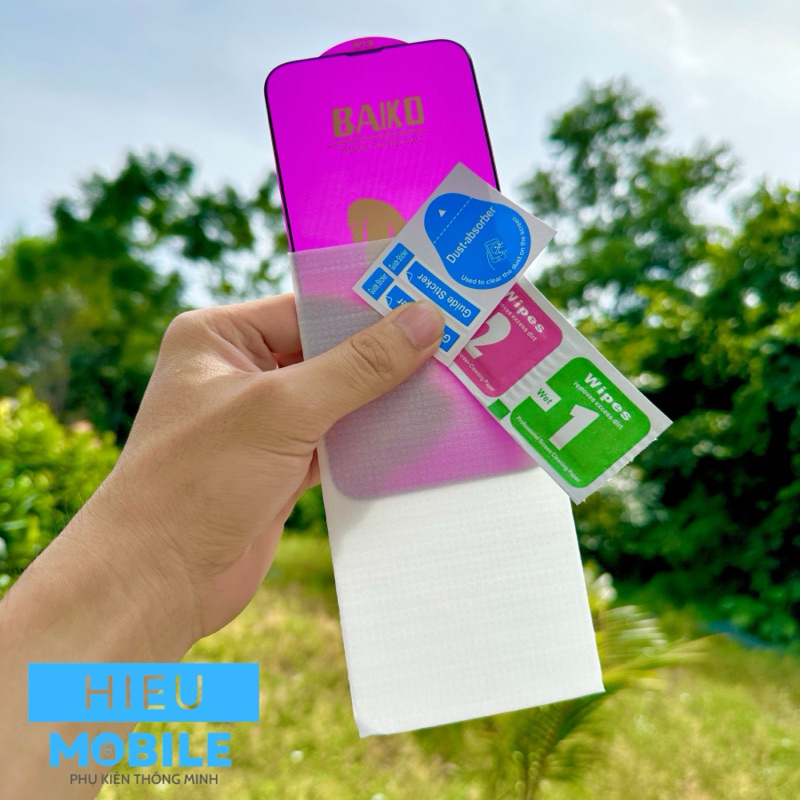Kính cường lực Baiko tím cho iPhone kèm khăn lau và miếng dính bụi