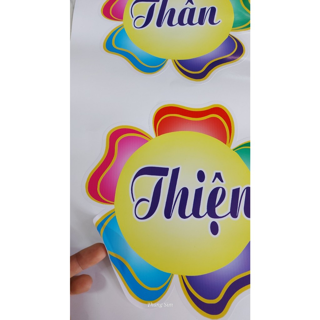 Decal dán LỚP HỌC THÂN THIỆN HỌC SINH TÍCH CỰC kích cỡ 25CMX25CM đã cắt viền sẵn bóc dán