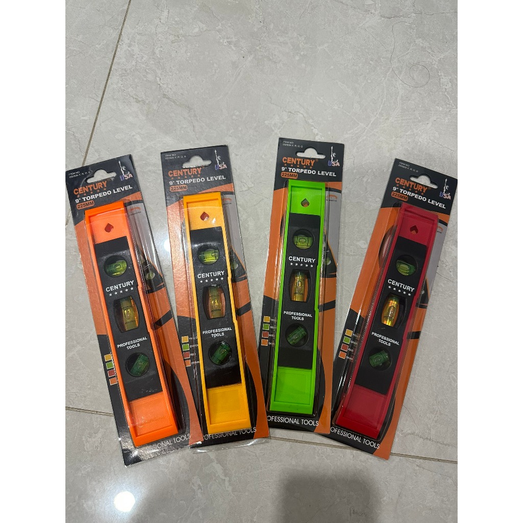 Thước thuỷ đo cân bằng Century 9 inch (225mm) Có Nam Châm Chính Hãng