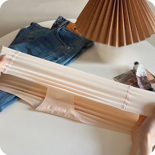 Quần lót nữ đúc su không viền không đường may thun lạnh co giãn 4 chiều King Shop L-059