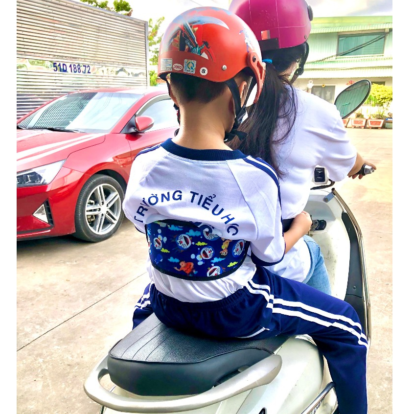 [ ĐAI HOẠT HÌNH ] ĐAI XE MÁY CHỐNG THẤM , AN TOÀN CHO BÉ