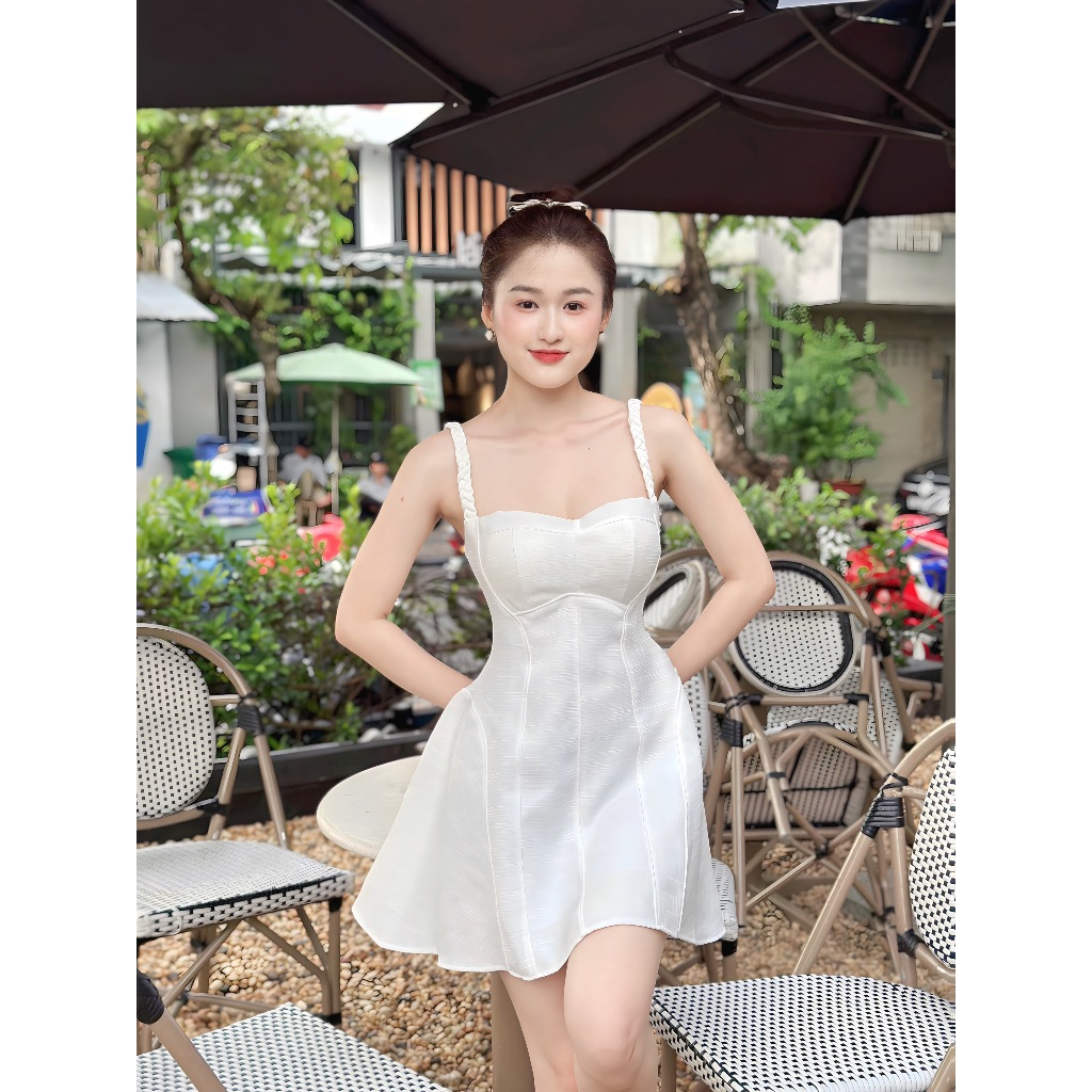 Đầm linen xước thắt dây điều chỉnh xinh xắn A444
